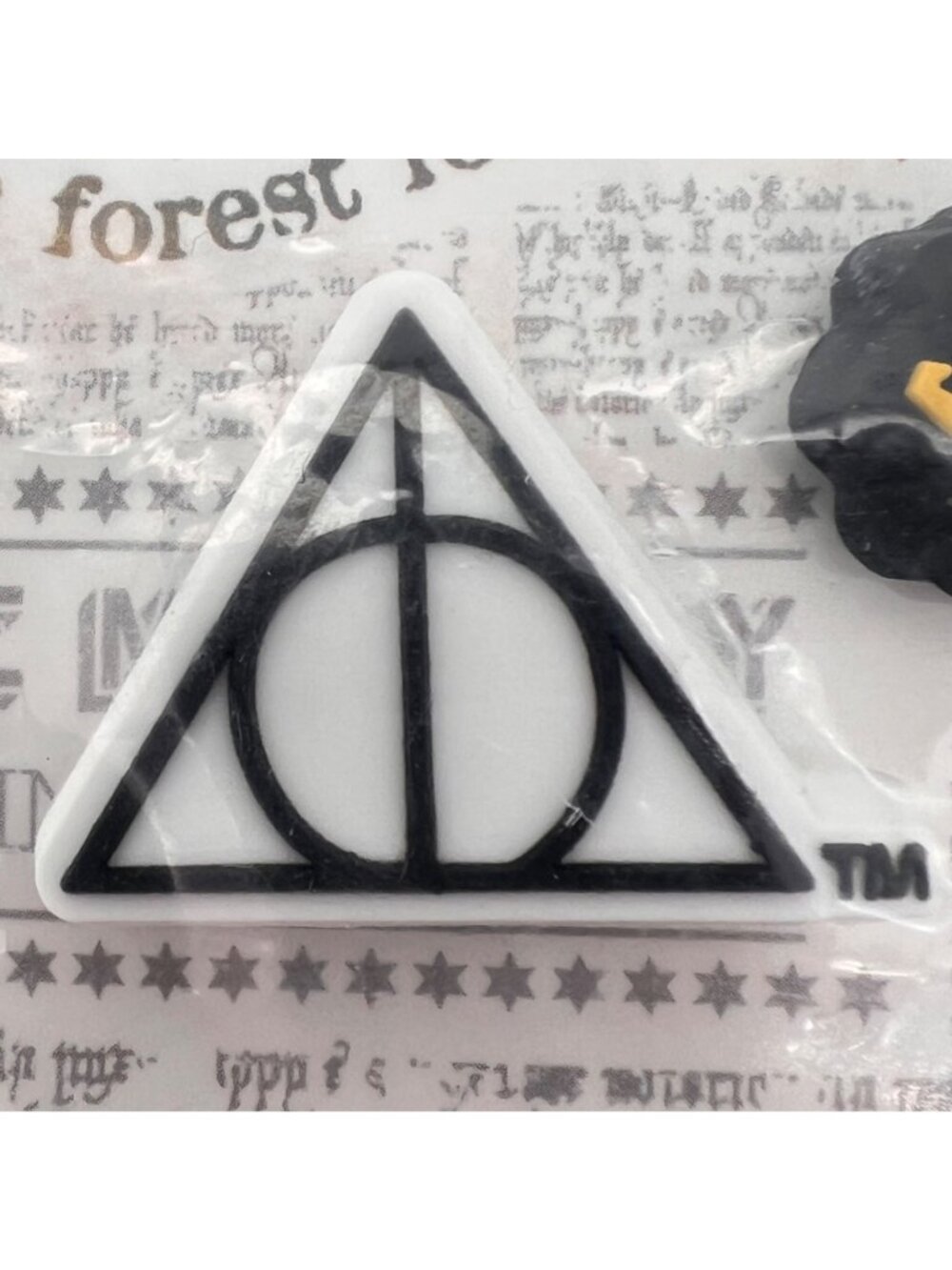 Harry Potter Crocs Jibbitz Charms 5-Pack Featuring Iconic Magical Symbols Wizard - Picture 10 of 15
